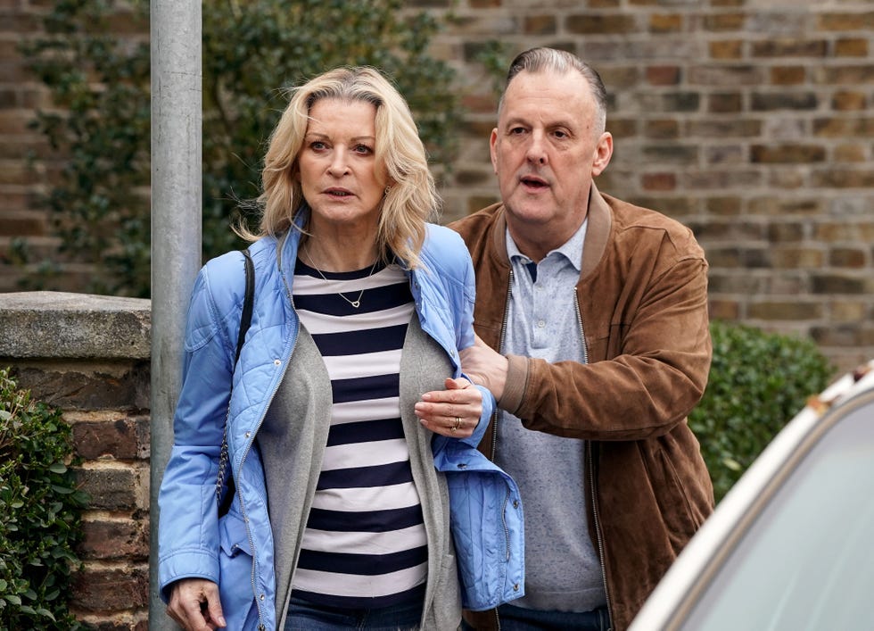 Kathy Beale, Harvey Monroe, EastEnders kathy beale, harvey monroe, eastenders