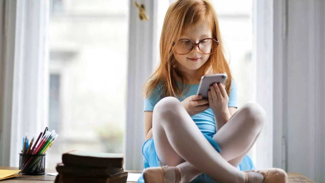 Kids smartphones (1)