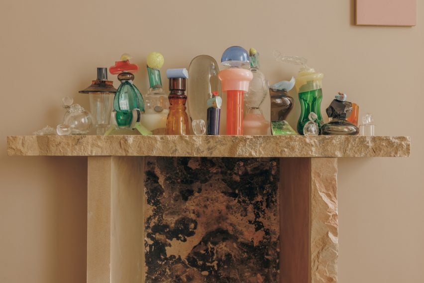 Stone with raw edges