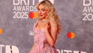 Watch Sabrina Carpenter cover Aqua's 'Barbie Girl' for Halloween stop on 'Short 'N Sweet' tour