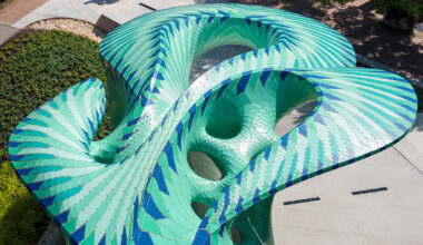 MARC FORNES / THEVERYMANY brings aluminum sculpture to tennessee’s knoxville park