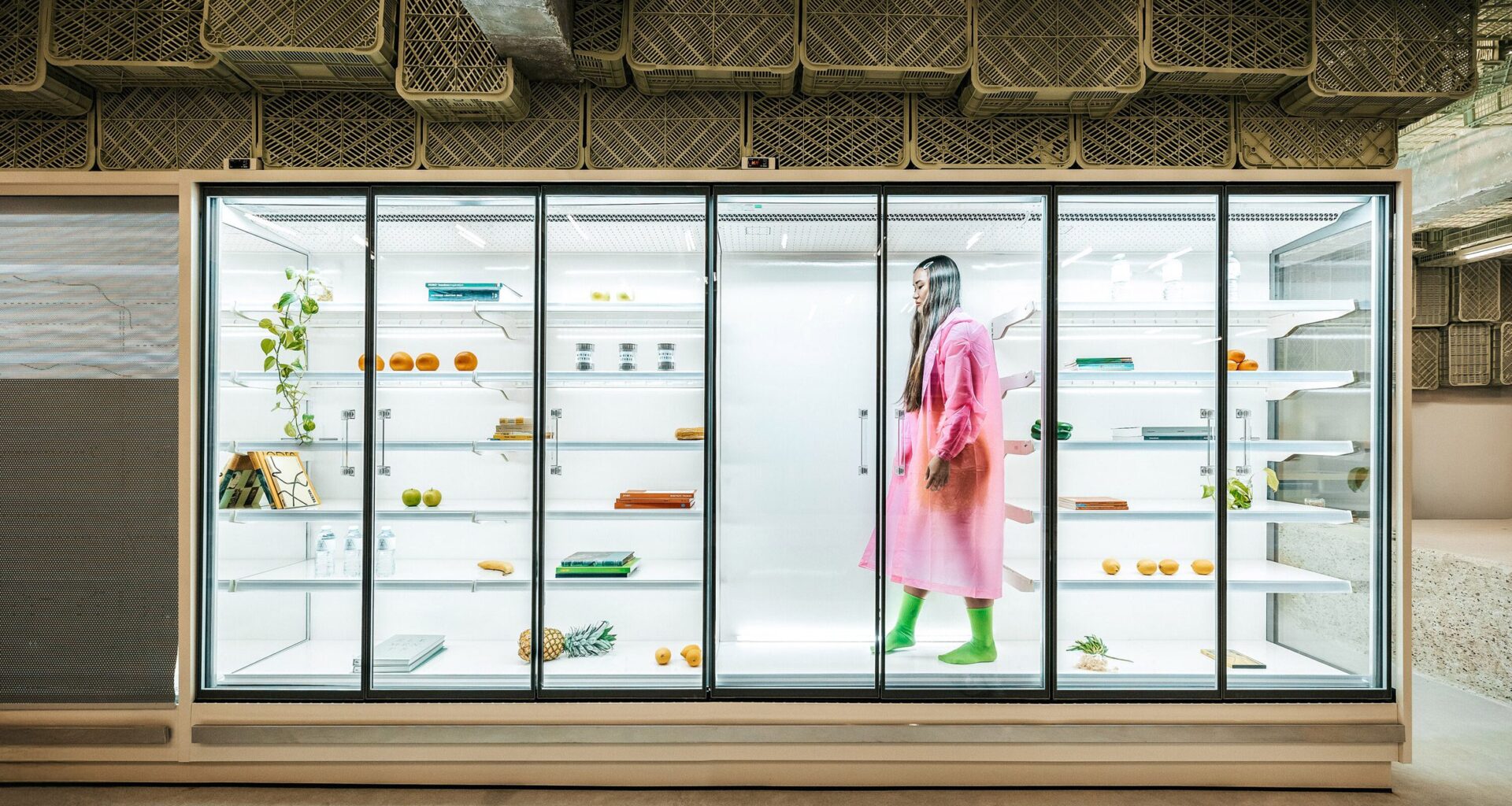 Plastic Box supermarket