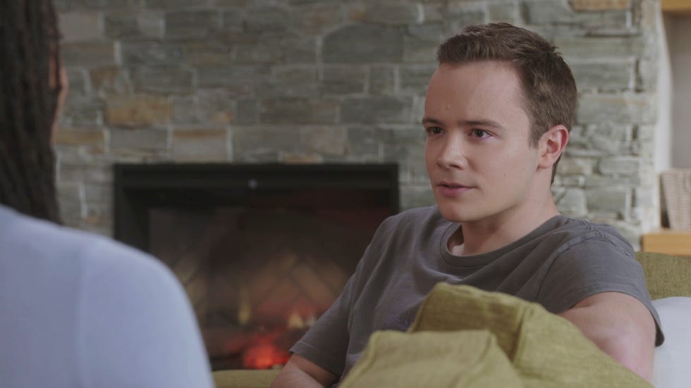 JJ Varga-Murphy in Neighbours jj varga murphy in neighbours