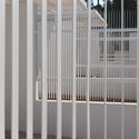© Gonzalo Viramonte Complejo habitacional y comercial Camellia / Estudio I LZ - Interior Photography, Fence, Facade