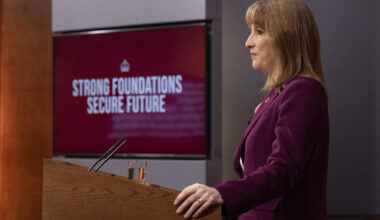 Will chancellor cut £5.1bn pension salary sacrifice tax break?