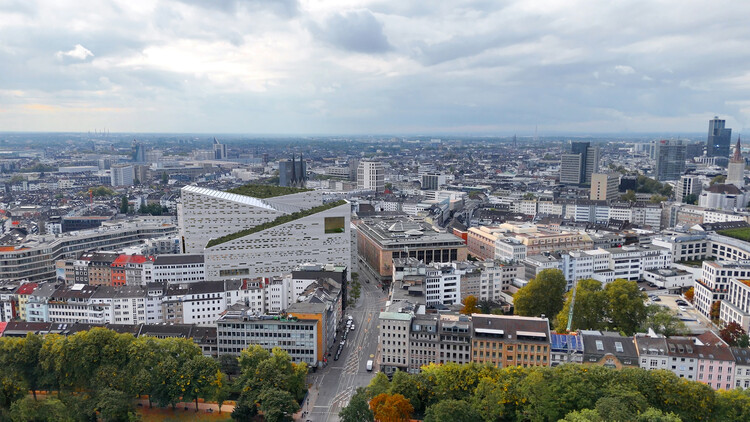 Snøhetta Reveals New Images of Winning Düsseldorf Opera House Design - Image 1 of 10