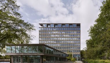 Staal-Kade Office Building Transformation / Office Winhov