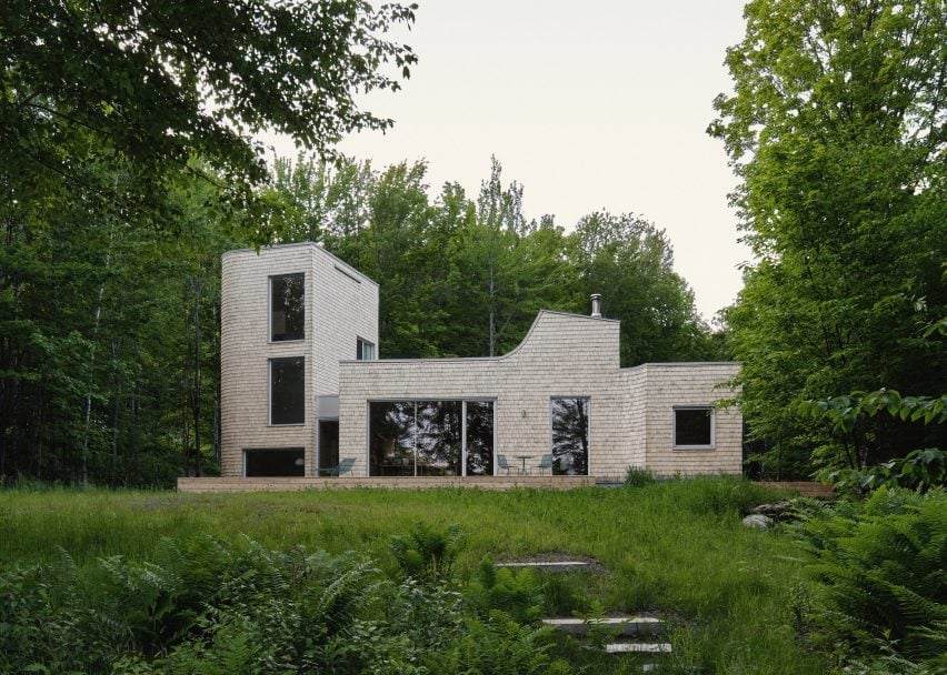 Waterhouse, Canada, by Oyama and Julia Manaças Architecte
