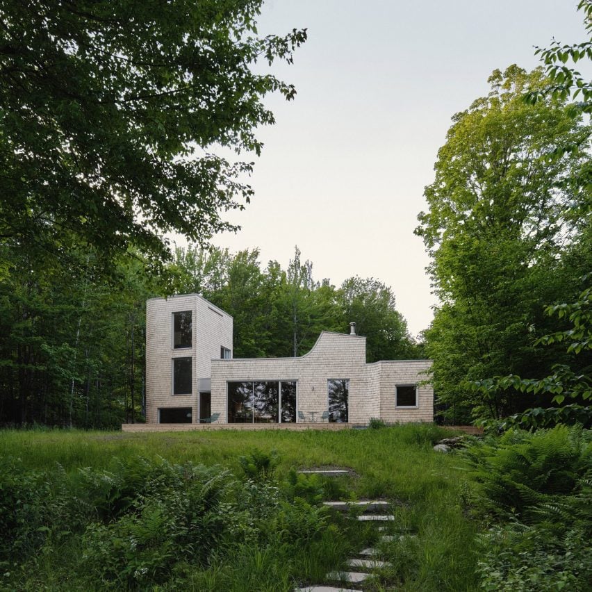 Waterhouse in Quebec, Canada