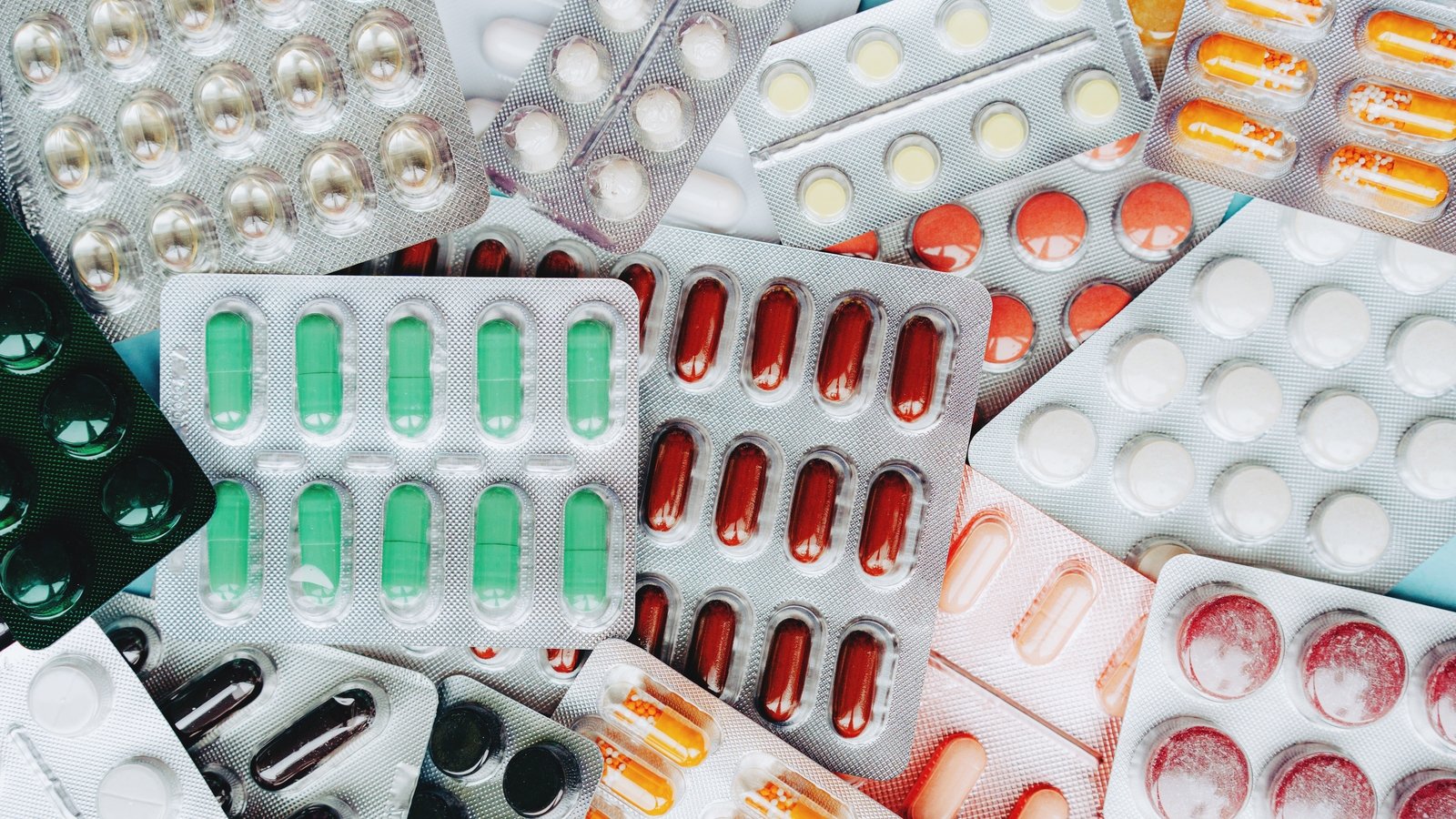 Dáil hears of anger over defunding of blister packs