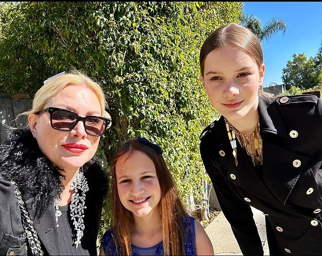 The actor also alleged in a court filing that Evans manipulated their daughter into sending him texts expressing fear that they might be homeless in the future