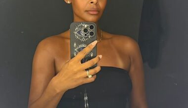 Samantha Mumba flashed a glimpse of her taut midriff in a black bandeau top as she posed for a series of sizzling snaps shared to Instagram on Tuesday