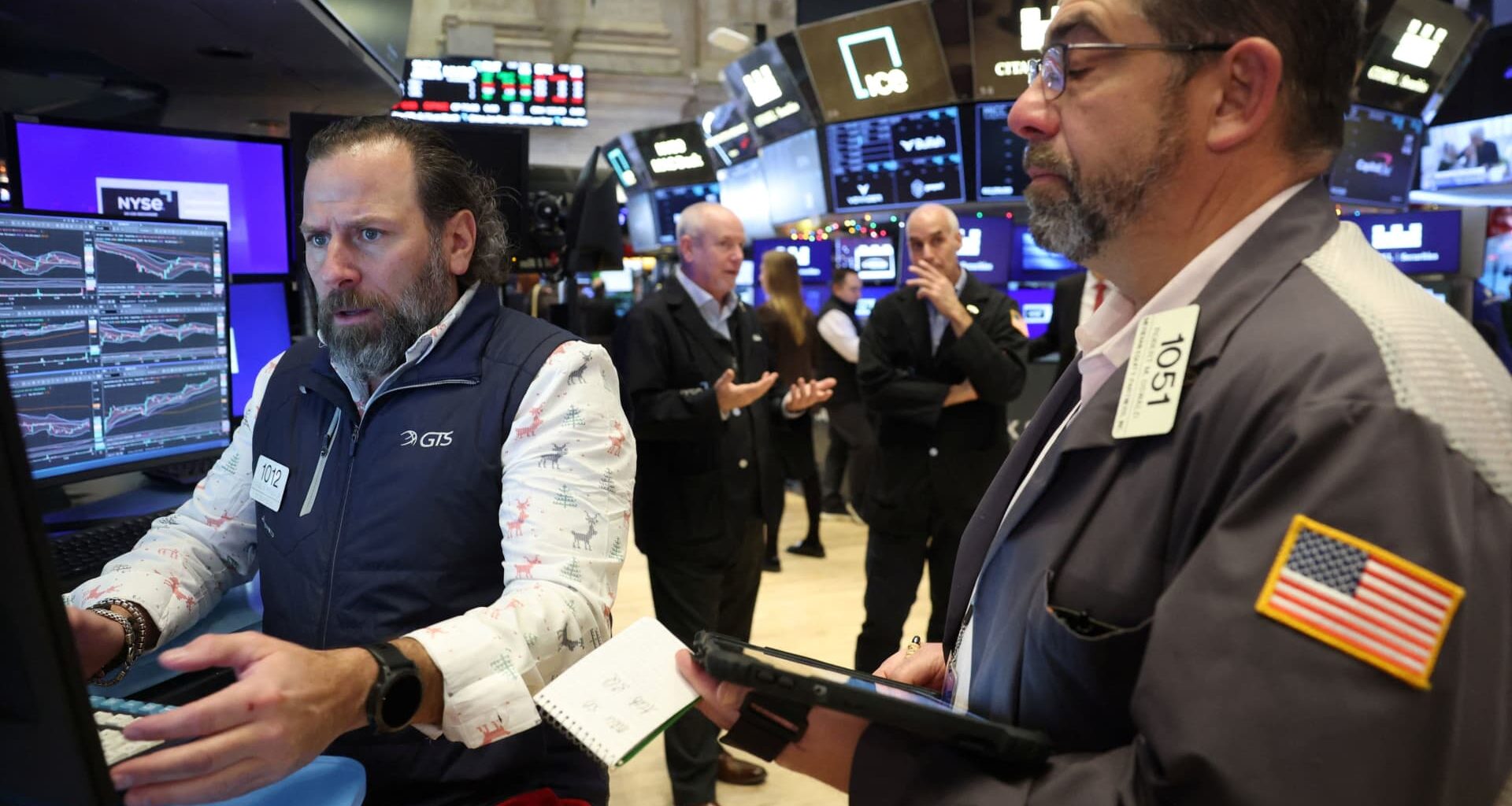 Stocks stuck between AI anxiety, economic enthusiasm