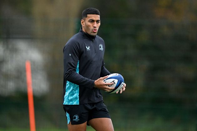 Cian Tracey: Johnny Sexton spat and loss of form mean Rieko Ioane has work cut out to win over Leinster fans