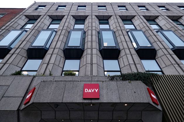 Only 75,000 households in Ireland are truly wealthy, study suggests