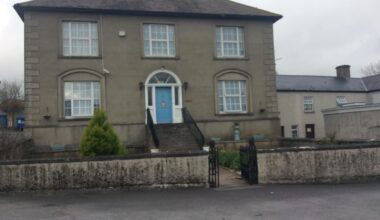 Laois TD calls for 'straight answers' as speculation mounts that HSE is to close mental health residence