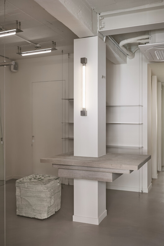 Enor Showroom / studioknot - Interior Photography, Bathroom, Lighting