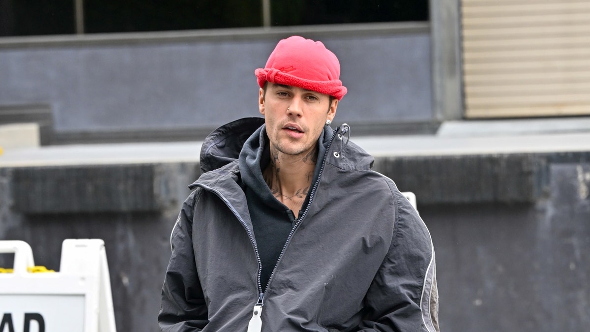 Justin Bieber spotted in Los Angeles