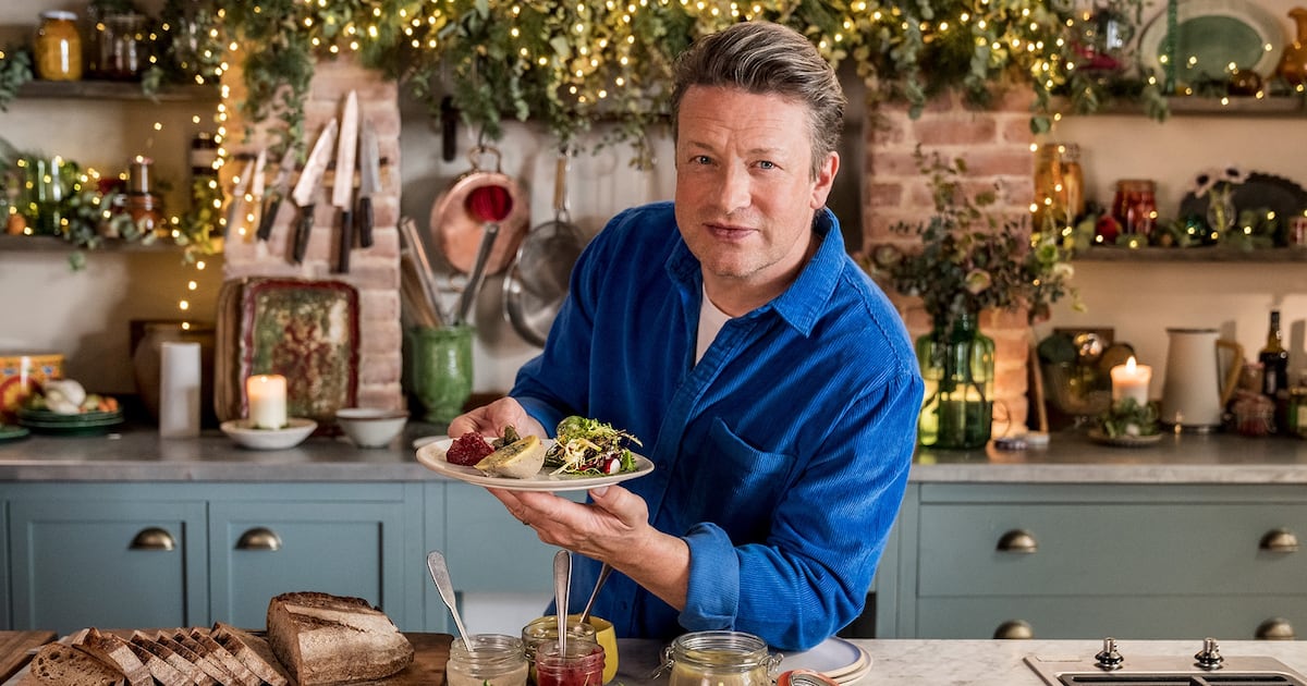 Oliver’s marvellous matey-ness always goes down a treat – The Irish Times