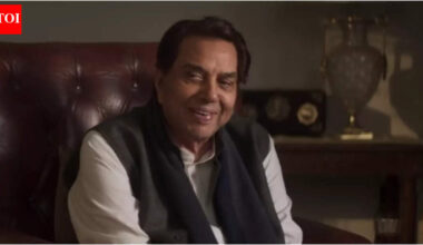 Late legend Dharmendra struggled with ‘Ikkis’ dubbing, rewrote lines in Urdu; reveals Sriram Raghavan |