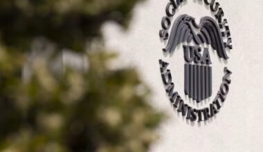 Senators’ war with Social Security continues — this time it’s about slashing visits to field offices