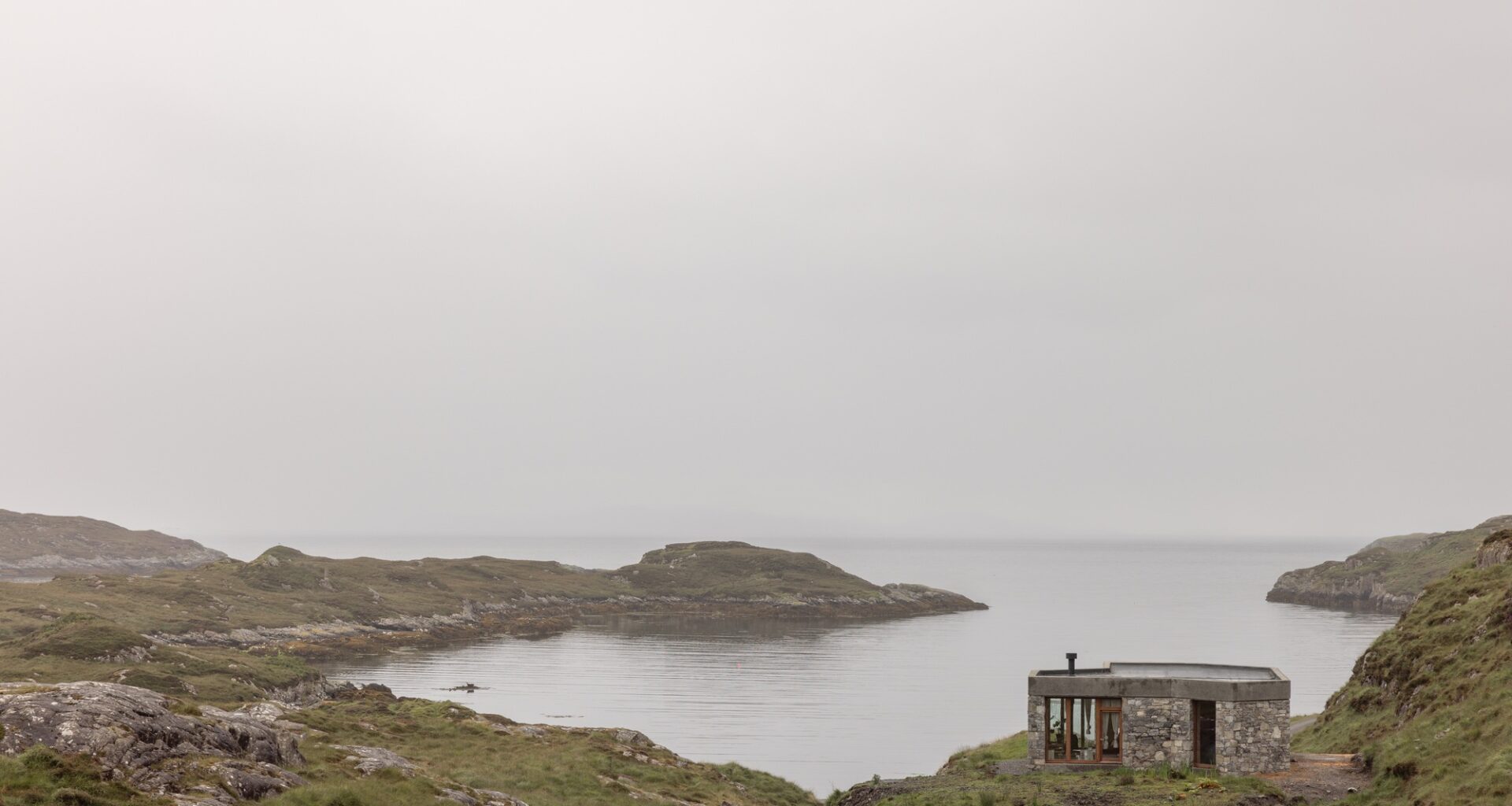 Izat Arundell’s “Caochan na Creige” Wins RIBA House of the Year 2025 Award