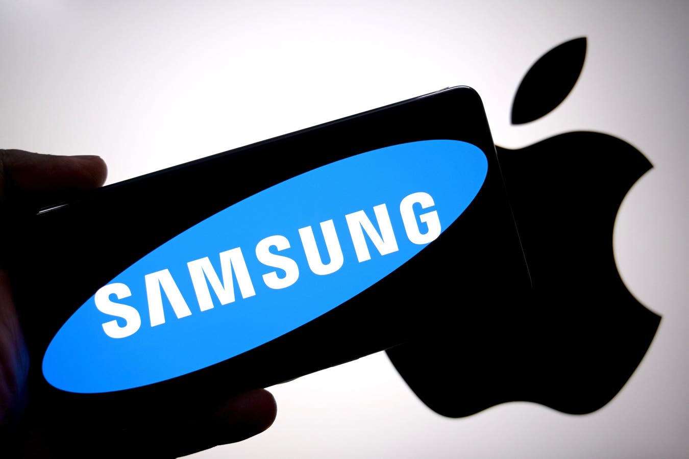 Samsung Galaxy S26 Leak Reveals Stunning Camera Retreat