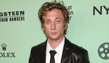 Jeremy Allen White reveals desire to make a classic…