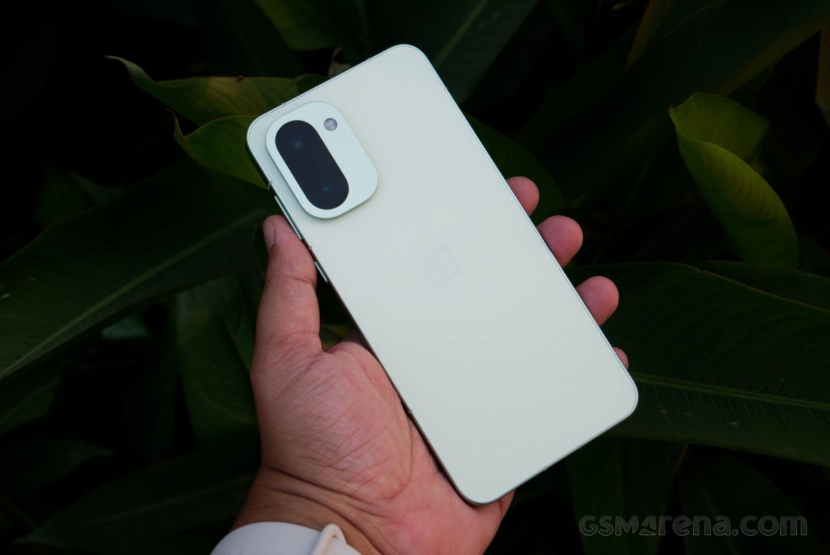 OnePlus 15R hands-on review