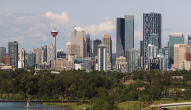 Alberta Moves Toward 2026 Referendum on Canada Pension Plan Exit