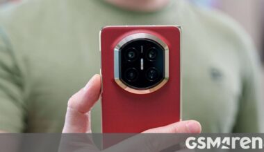 Huawei Mate X7 in for review