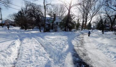 Don’t bet on lots of hiring and new jobs in 2026 — or lots of layoffs, either - MarketWatch