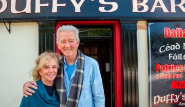 Emotional homecoming for ‘Dallas’ star Patrick Duffy as he tours Irish pubs bearing his surname and spreads his parents’ ashes