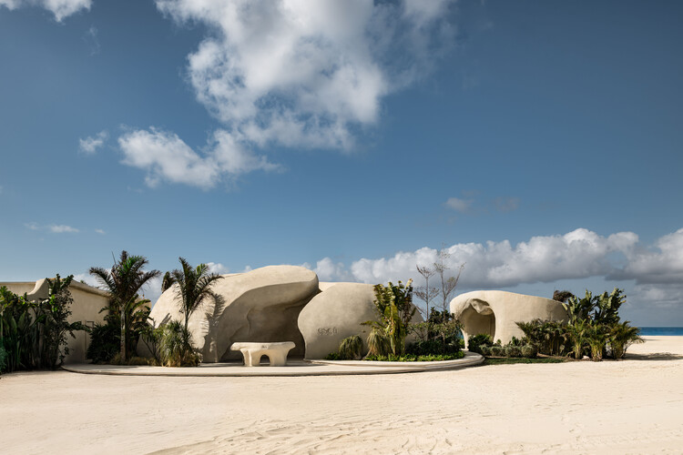 Esca Playa / Badie Architects - Image 2 of 23