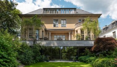 An Industrialist’s Century-Old Villa Outside Berlin Hits the Market After a Modern Remodel
