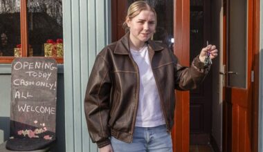 23-year old Kerry woman takes over popular pub