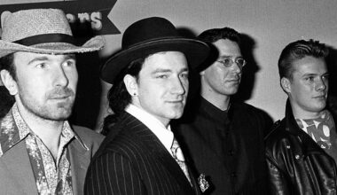 U2 U-turn put Irish diplomats in ’embarrassing situation’