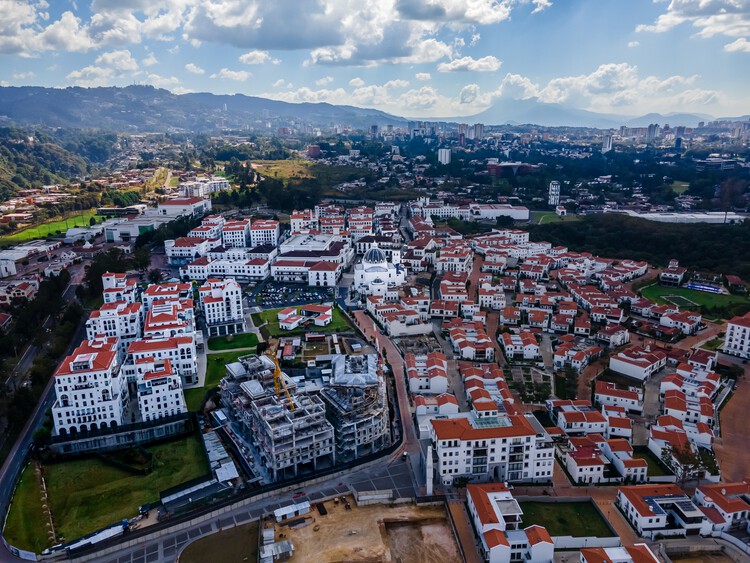 Best Articles of 2025: Plural Practices, Environmental Responses, and an Architecture of Care - Image 17 of 36