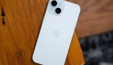 Trump Mobile’s refurbished iPhones are an unsurprisingly bad deal