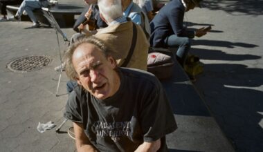 A tap-to-pay society is leaving these New Yorkers behind