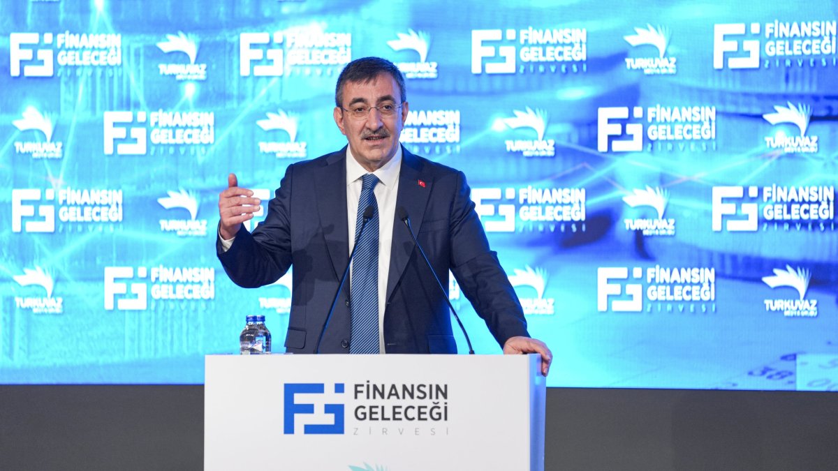 Turkish officials, leaders discuss ‘future of finance’ at Turkuvaz summit