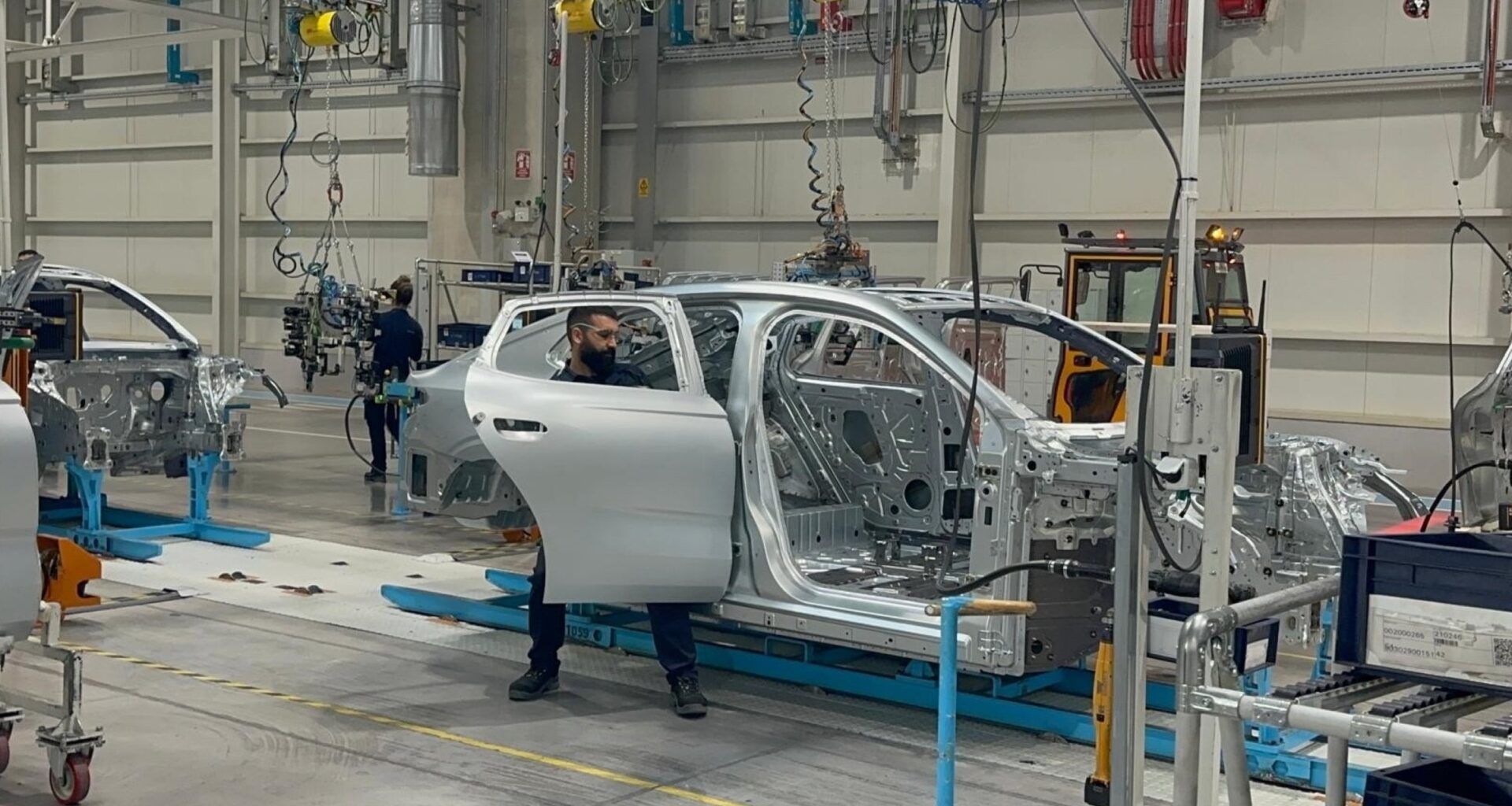 Türkiye's automotive exports hit new record, surpass 2024 levels