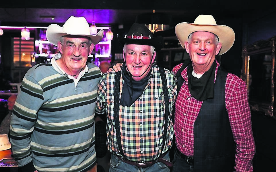 Micheál (centre) with his brothers Kieran (left), of Ballinora, and Bernard, of Kinsale, at the launch of his CD in the Courtmacsherry Hotel , West Cork Picture: Martin Walsh