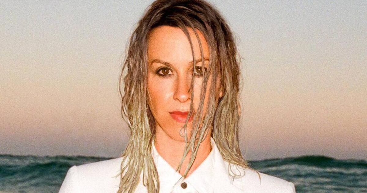Alanis Morissette announces Cork gig for summer 2026