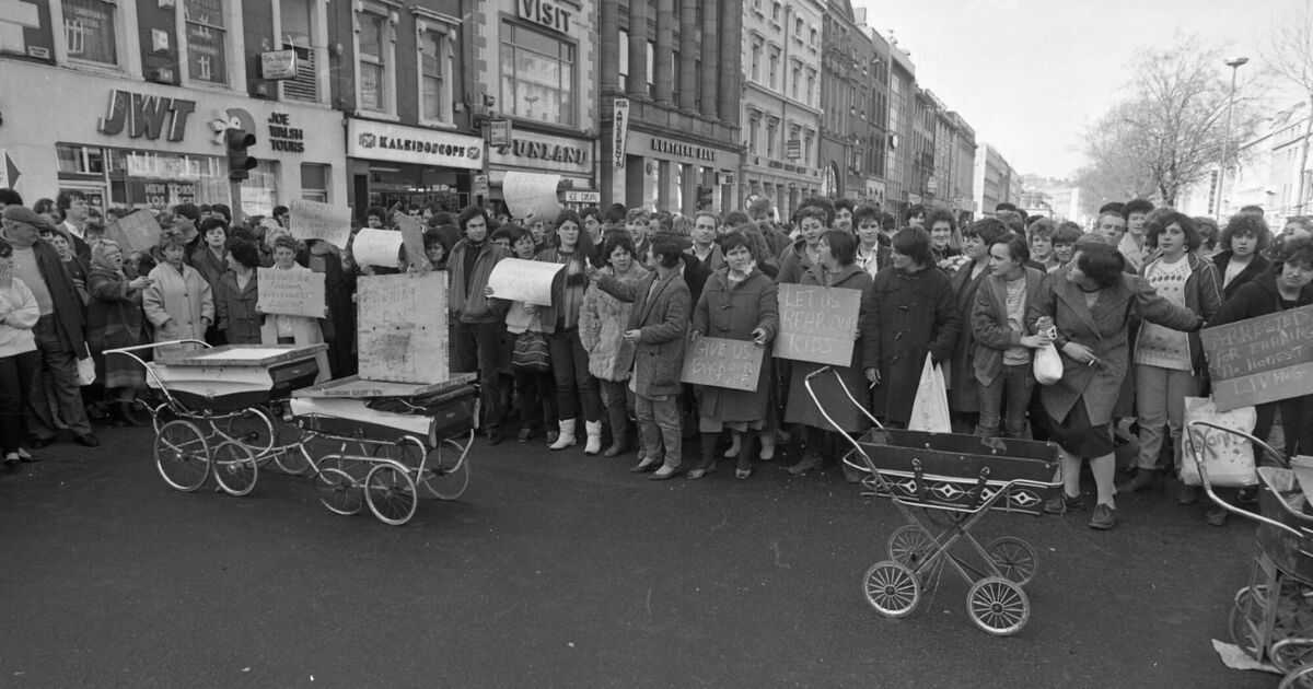 Dublin’s street traders come alive, alive-O