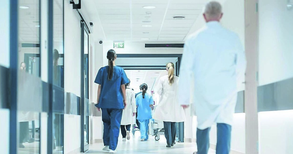 Hospital visiting restrictions remain as total number of flu patients dips below 700