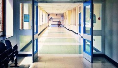 4f8704cbbb8d36d30658f98c8b4a06d2