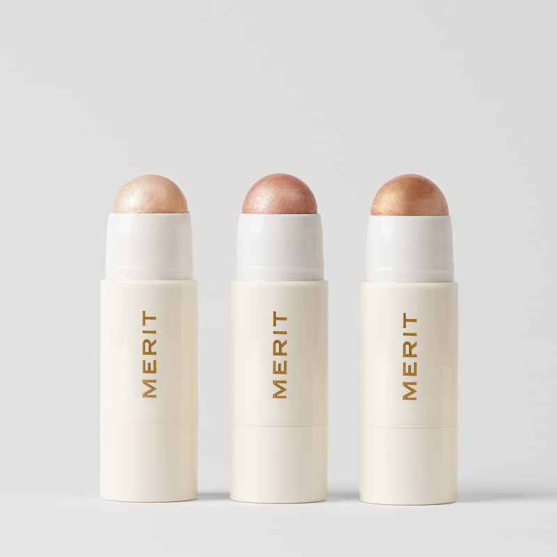 Merit Beauty Day Glow Highlighting Balm: it can be used alone, under make-up, and anywhere on the face to add light and luminosity