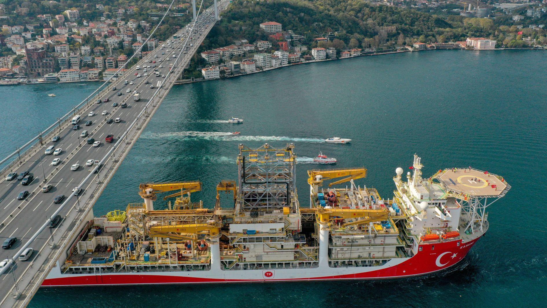 Türkiye to meet 25 percent of energy needs domestically by 2028: Minister