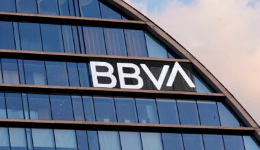 Spanish consumer credit hits near 18-year high on economic boom